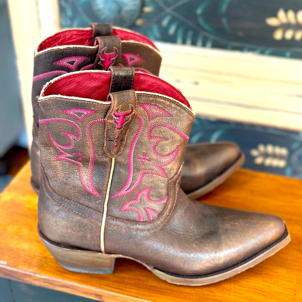 Trask Brown and Pink Ankle Boots FINAL PRICE CUT - Picture 5 of 10